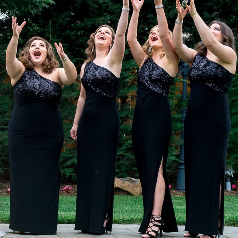 BEAUTIFUL prom/bridesmaids dress